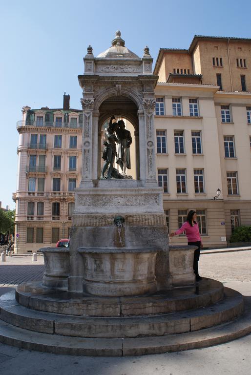 Gite l'Outarde Lione Esterno foto